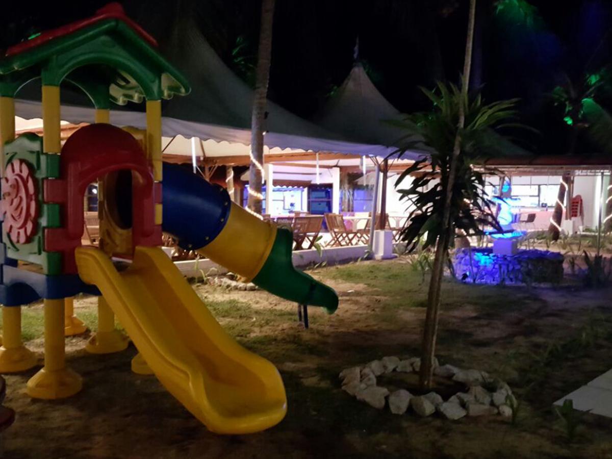 Alsafina Kijal Beach Resort & Restaurant Dış mekan fotoğraf